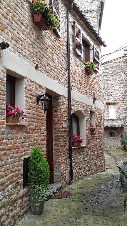 Hotel Borgo Delle Fate Amandola Exterior foto